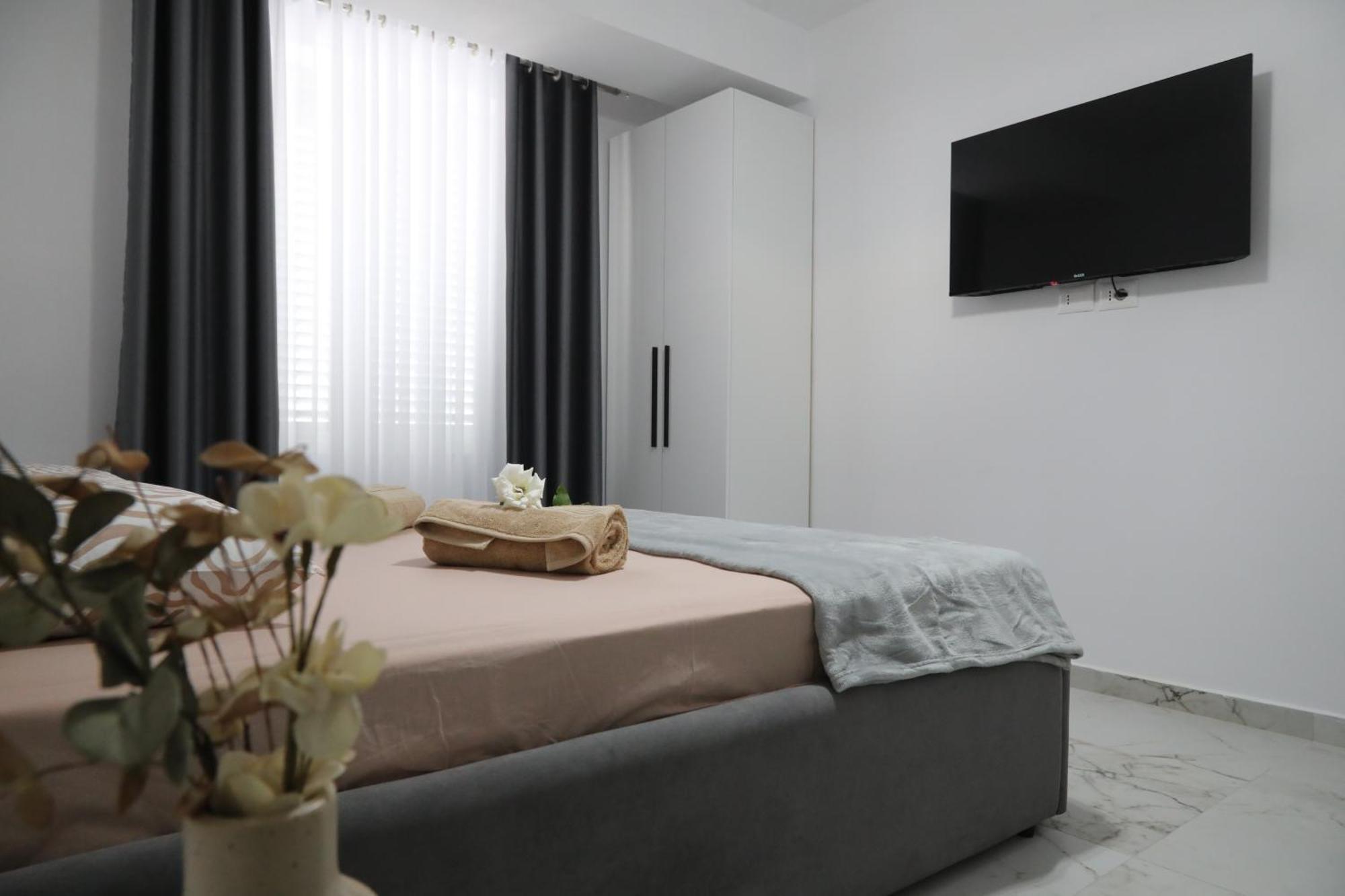 Rozafa Guest Room Center Shkodër Exterior foto